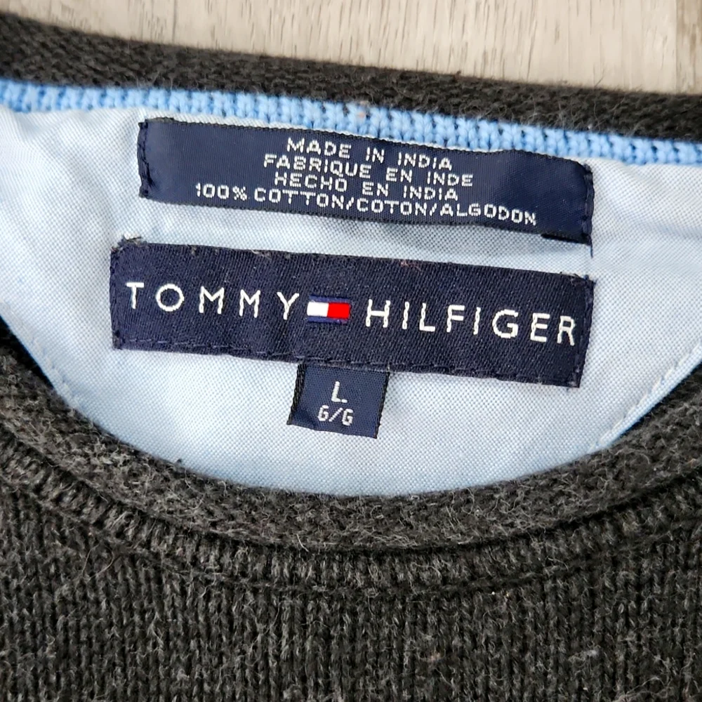 Men's Tommy Hilfiger Sweater L Charcoal - Picture 2 of 4